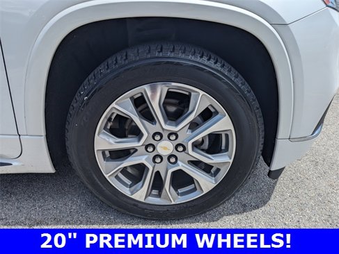 Used 2018 Chevrolet Traverse Premier w/ LPO, 'HIT The Road' Package image 17