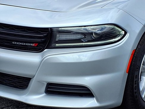 Used 2021 Dodge Charger SXT w/ Leather Interior Group image 6