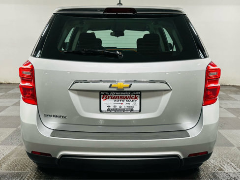 Used 2017 Chevrolet Equinox LS image 5
