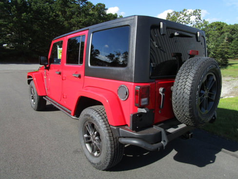 Used 2018 Jeep Wrangler Unlimited Sport image 4