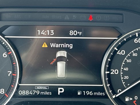 Used 2022 Mitsubishi Outlander ES image 31