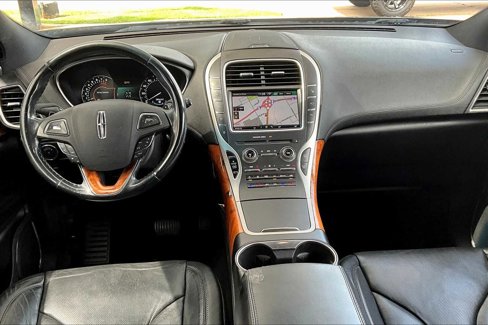 Used 2016 Lincoln MKX Reserve w/ Technology Package image 14