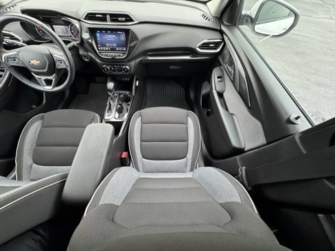 Used 2023 Chevrolet TrailBlazer LT image 39