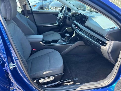 Used 2025 Kia K4 image 15