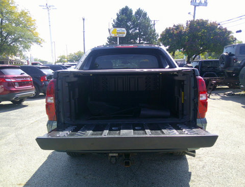 Used 2009 Chevrolet Avalanche LT image 11