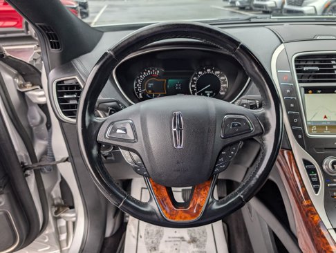 Used 2016 Lincoln MKX Select w/ Select Plus Package image 14