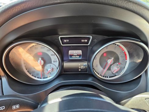 Used 2017 Mercedes-Benz GLA 250 4MATIC image 3