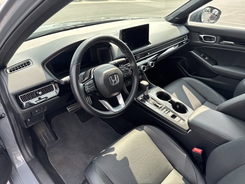 Used 2025 Honda Civic Sport Touring image 8