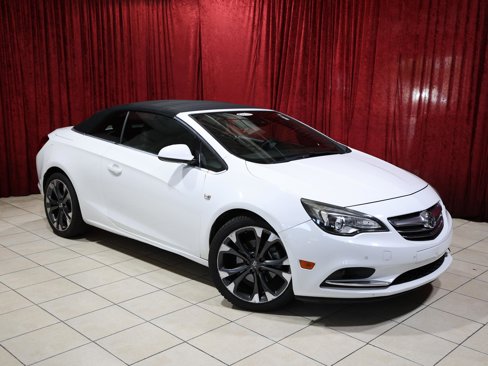 Used 2016 Buick Cascada Premium image 2