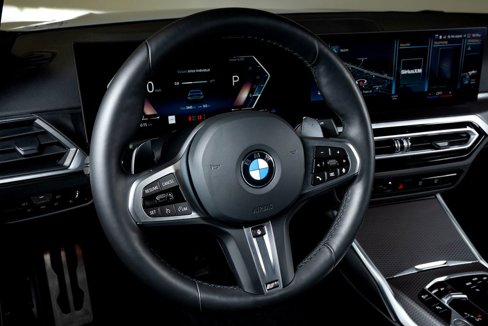 Used 2024 BMW M340i xDrive w/ Driving Assistance Package image 32