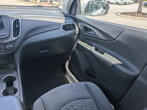 Used 2022 Chevrolet Equinox LT image 16