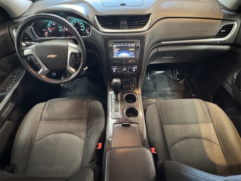 Used 2017 Chevrolet Traverse LT image 29