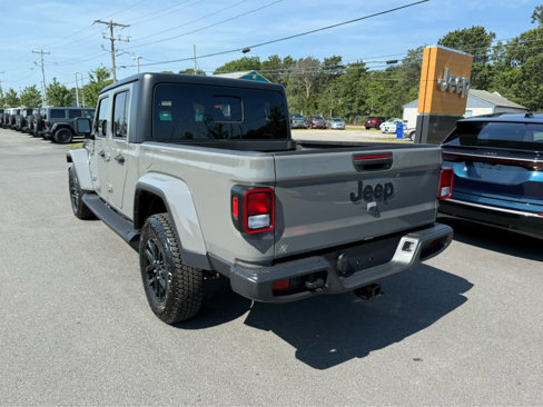 Certified 2022 Jeep Gladiator Sport image 6