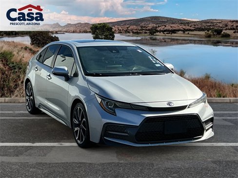 Used 2020 Toyota Corolla SE image 1