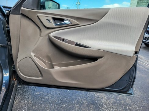 Used 2020 Chevrolet Malibu LT image 19