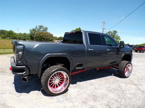 Used 2020 GMC Sierra 3500 Denali w/ Denali Ultimate Package image 9