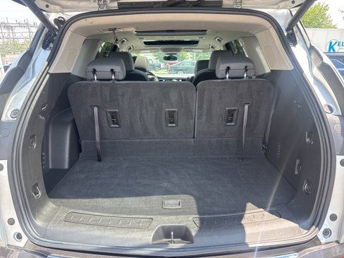 Used 2021 Buick Enclave Essence w/ Sound and Sites Package image 17
