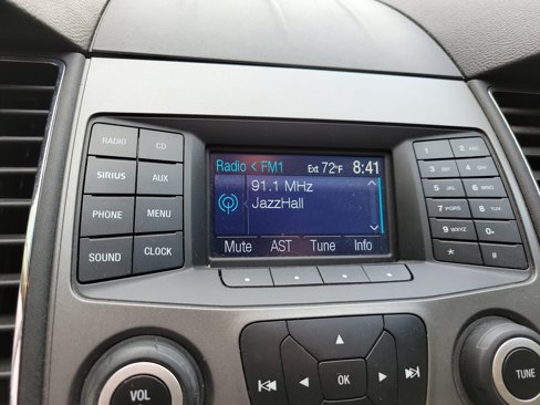 Used 2013 Ford Taurus SE image 20