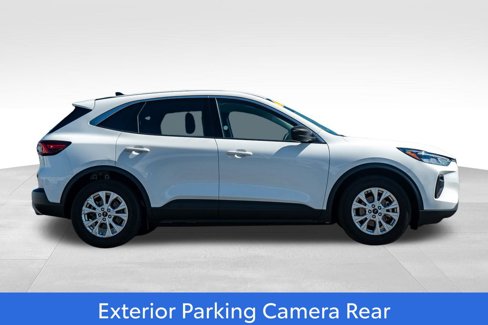 Used 2024 Ford Escape Active w/ Cold Weather Package image 8