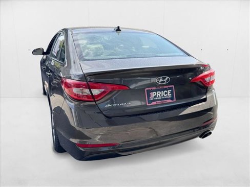 Used 2016 Hyundai Sonata SE image 5