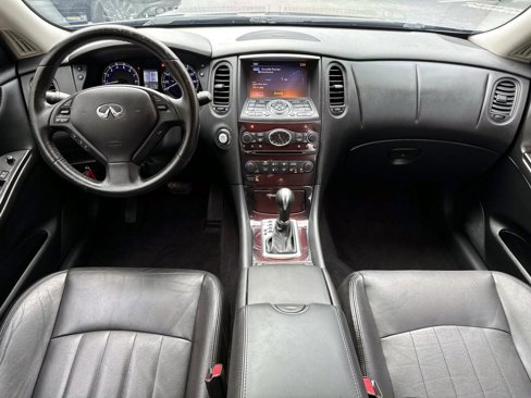 Used 2017 INFINITI QX50 AWD w/ Deluxe Touring Package image 19