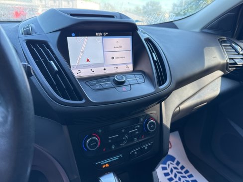 Used 2018 Ford Escape SEL image 24