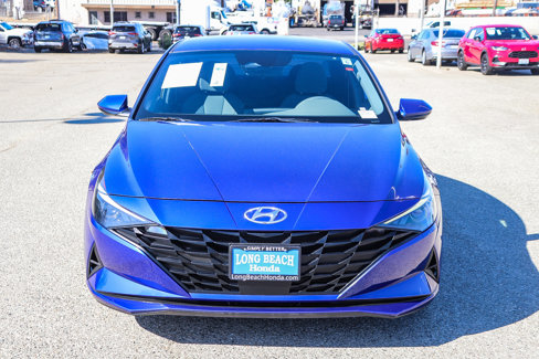 Used 2022 Hyundai Elantra SEL w/ Convenience Package image 2