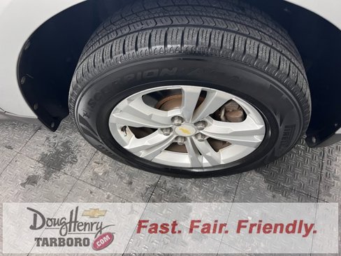 Used 2011 Chevrolet Equinox LT w/ Driver Convenience Package image 18