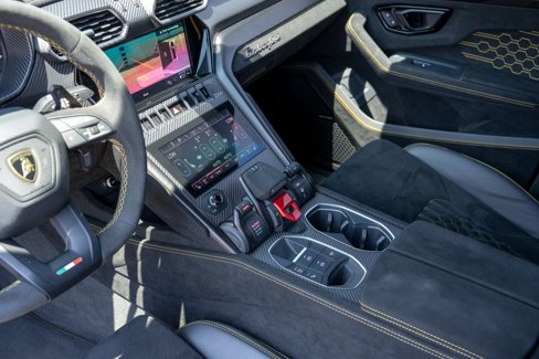 Used 2023 Lamborghini Urus Performante image 33