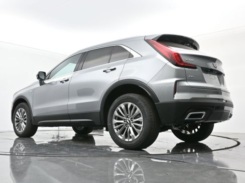 New 2025 Cadillac XT4 Premium Luxury w/ Cold Weather Package image 17