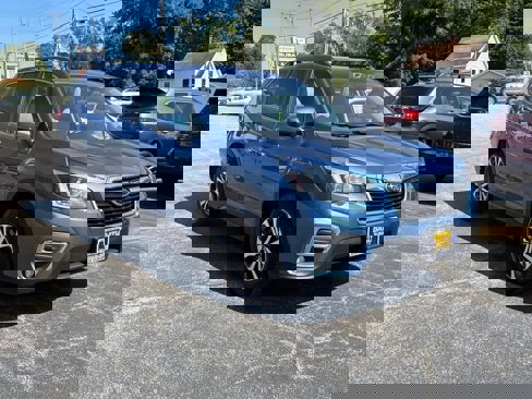 Used 2020 Subaru Forester Limited image 3