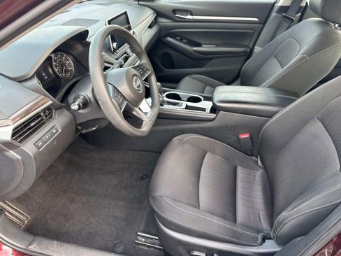 Used 2023 Nissan Altima 2.5 SV image 23