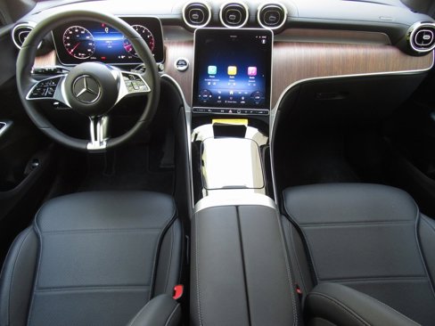 Certified 2025 Mercedes-Benz GLC 300 4MATIC image 32