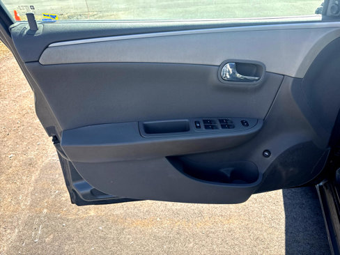 Used 2009 Chevrolet Malibu LS image 10
