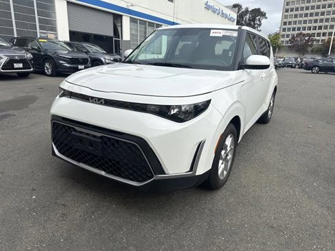 Used 2024 Kia Soul LX w/ Option Group 015 image 1