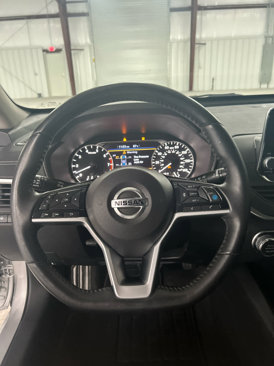 Used 2019 Nissan Altima 2.5 SV image 16