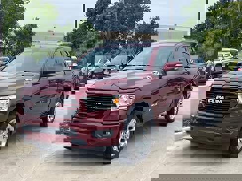 Used 2020 RAM 1500 Big Horn image 2
