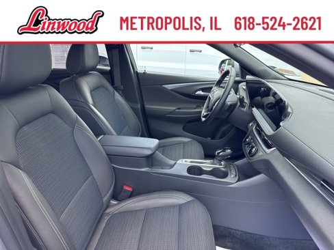 Used 2024 Buick Envista Preferred w/ Convenience I Package image 9