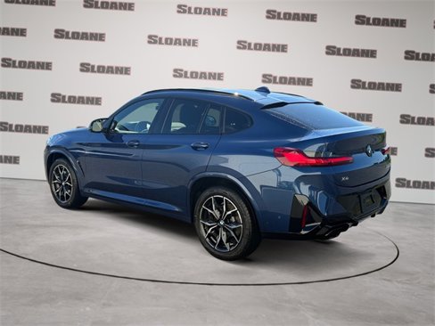 Used 2024 BMW X4 M40i w/ Premium Package image 3