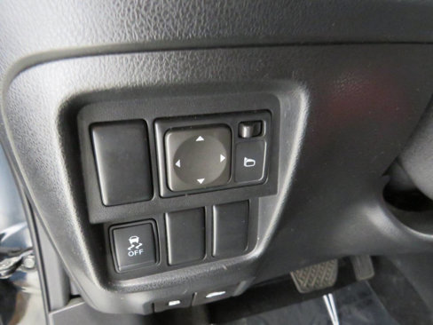 Used 2012 Nissan Juke SV image 21