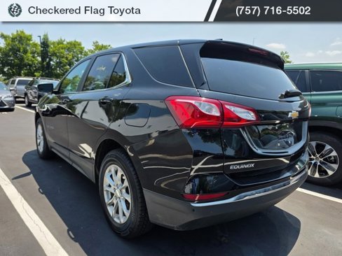Used 2021 Chevrolet Equinox LT w/ Driver Convenience Package image 4