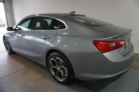 Used 2023 Chevrolet Malibu LT image 3