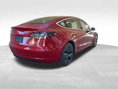 Used 2018 Tesla Model 3 Long Range image 3