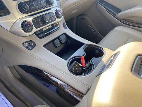 Used 2015 GMC Yukon XL SLT w/ Open Road Package image 16
