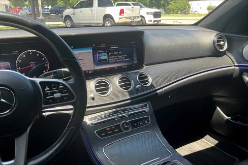 Used 2020 Mercedes-Benz E 350 Sedan image 6