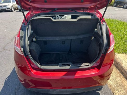 Used 2015 Ford Fiesta SE image 17