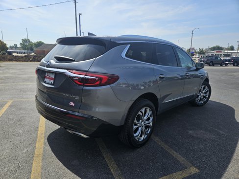 Used 2018 Buick Enclave Avenir w/ LPO, Cargo Package image 5