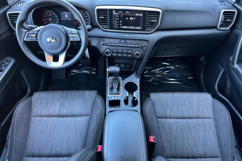 Used 2020 Kia Sportage LX image 9
