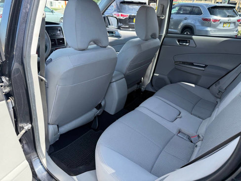 Used 2012 Subaru Forester 2.5X Premium image 21