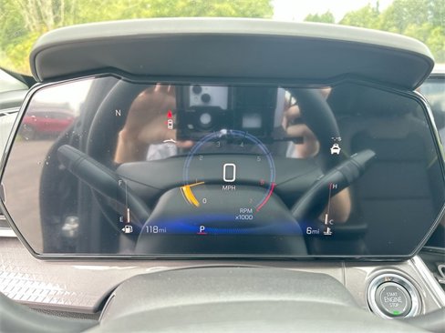New 2025 Chevrolet Trax ACTIV w/ Sunroof Package image 11